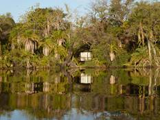 Die Xaro Lodge am Okavango Fluß